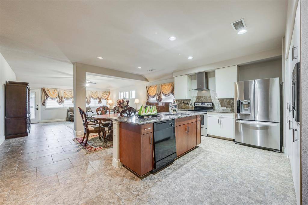 Lavon, TX 75166,417 Hayes Street