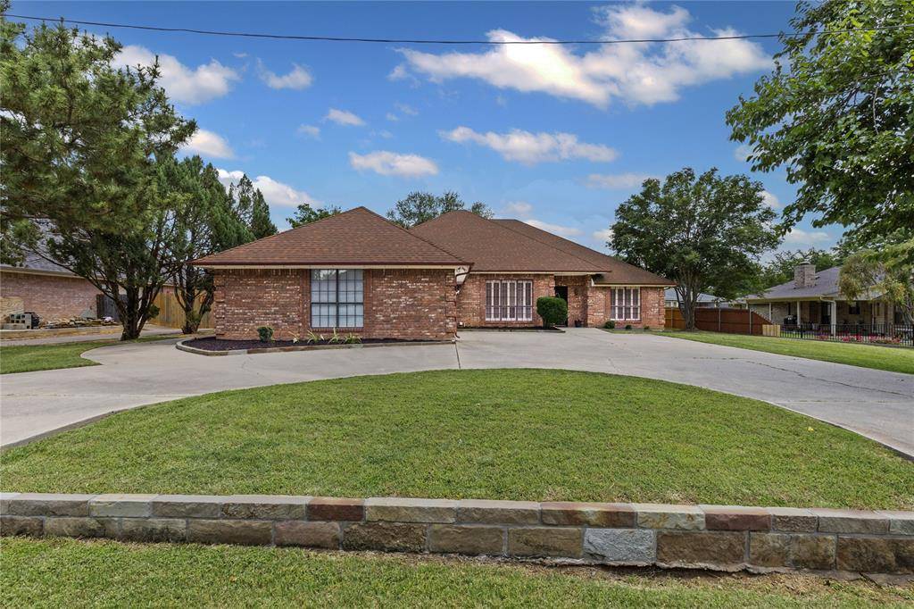 Granbury, TX 76049,5709 Cortez Drive