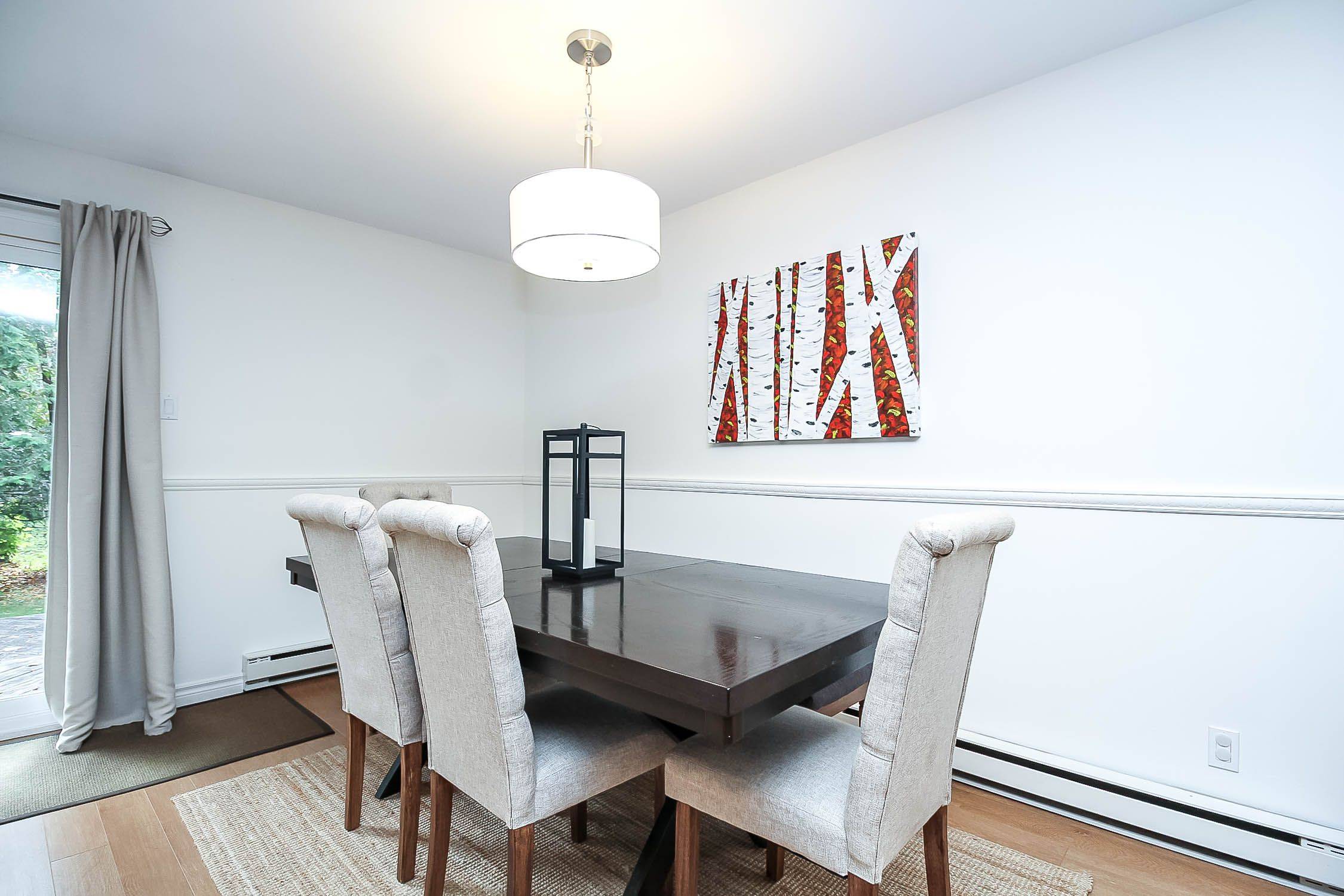 Collingwood, ON L9Y 5B4,110 Escarpment CRES