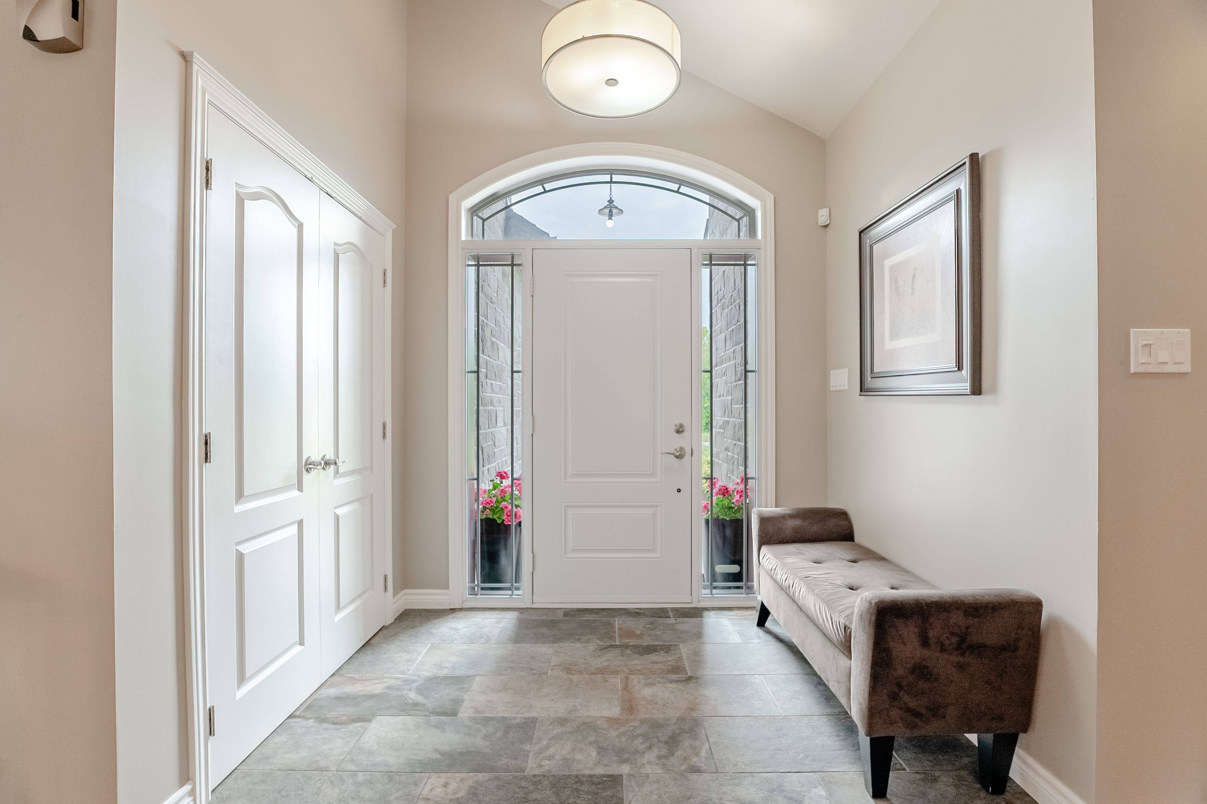 South Glengarry, ON K0C 1A0,20452 Patricia LN