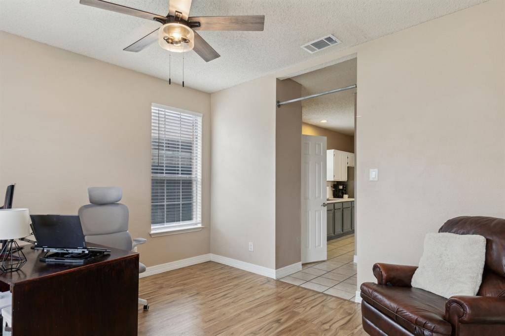 Allen, TX 75002,1617 Live Oak Lane