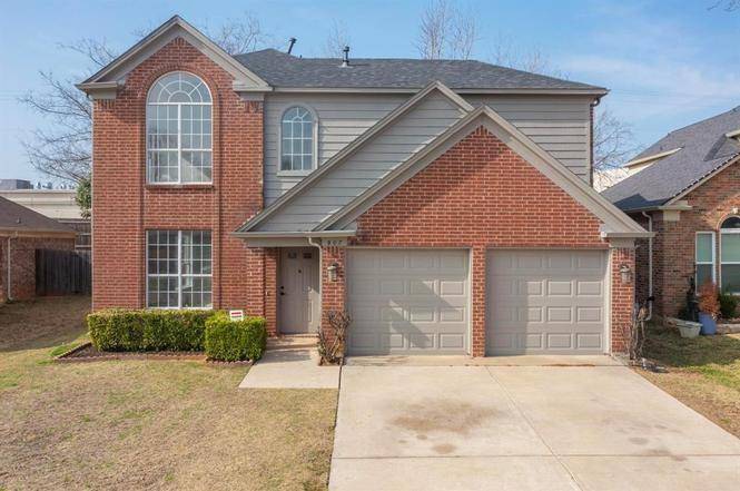 Euless, TX 76039,907 Waterford Way