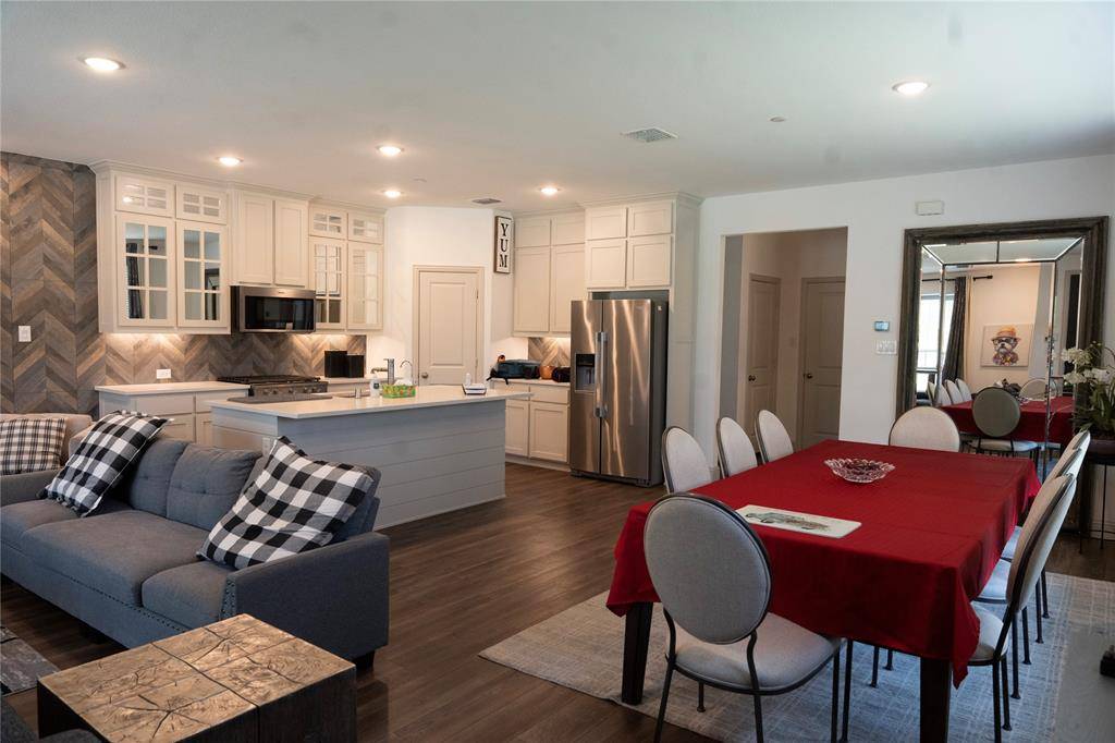 Frisco, TX 75033,7392 Sideoats Gama Street