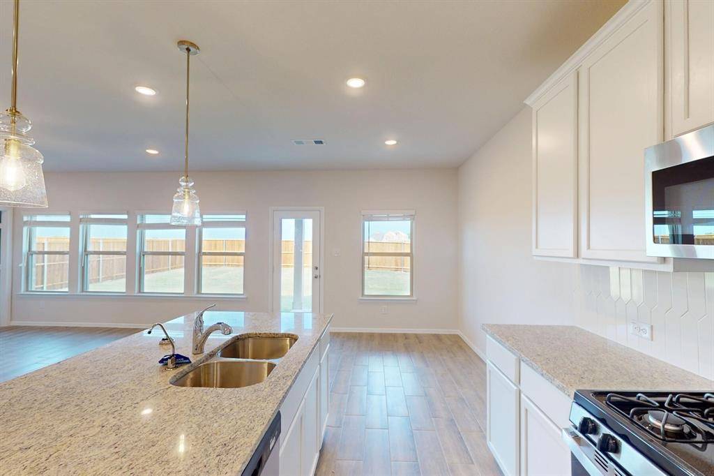 Denton, TX 76249,7504 Sunset Valley Lane