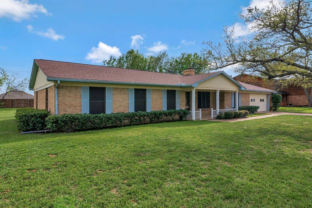Justin, TX 76247,319 Allen Drive