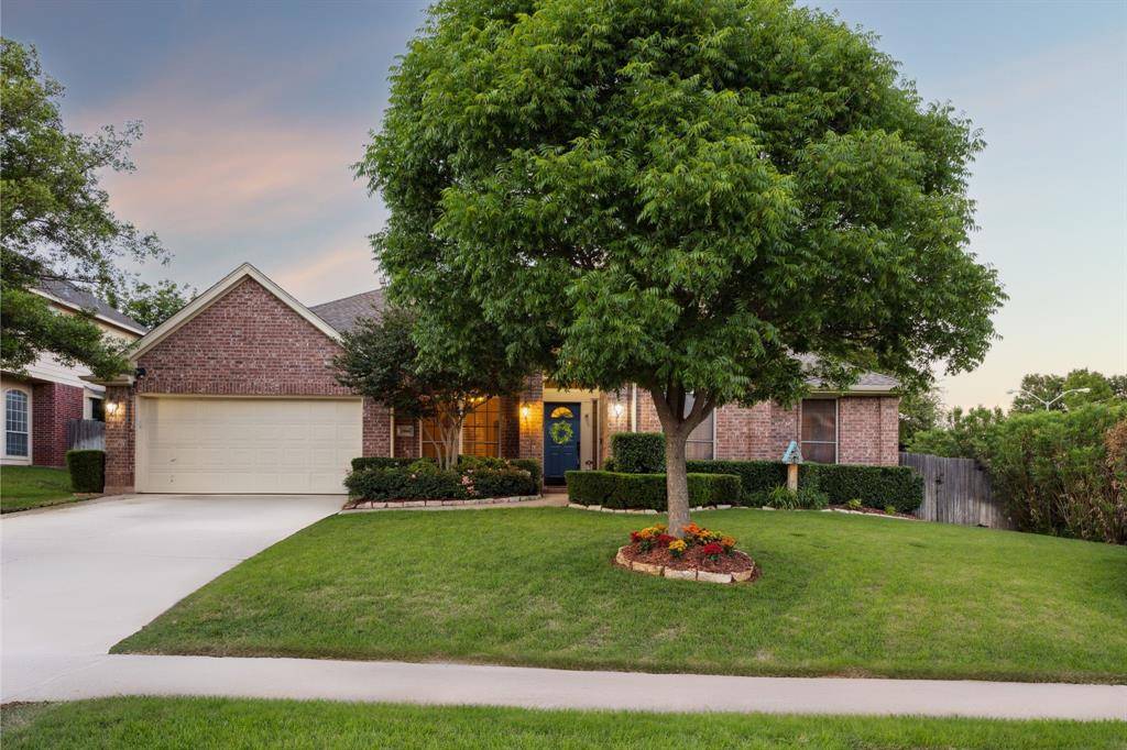 Grapevine, TX 76051,2806 Northwood Street