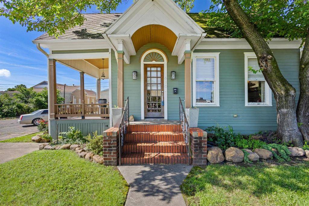 Denison, TX 75020,610 W Chestnut Street