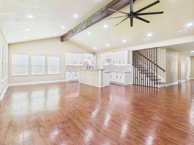 Athens, TX 75751,910 Cream Level Road
