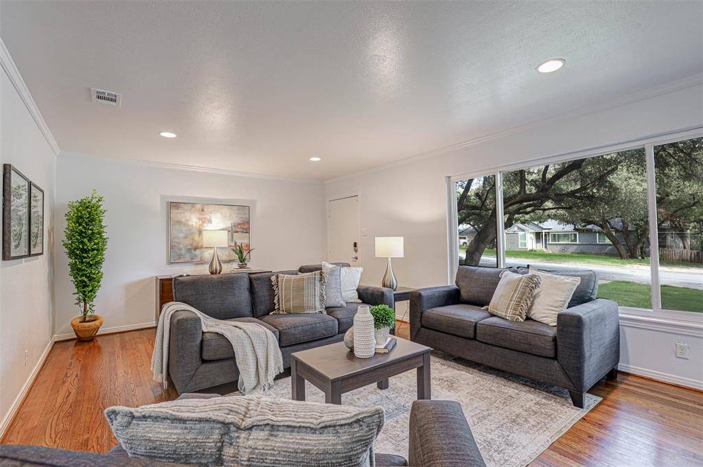 Fort Worth, TX 76111,2107 Cardinal Lane