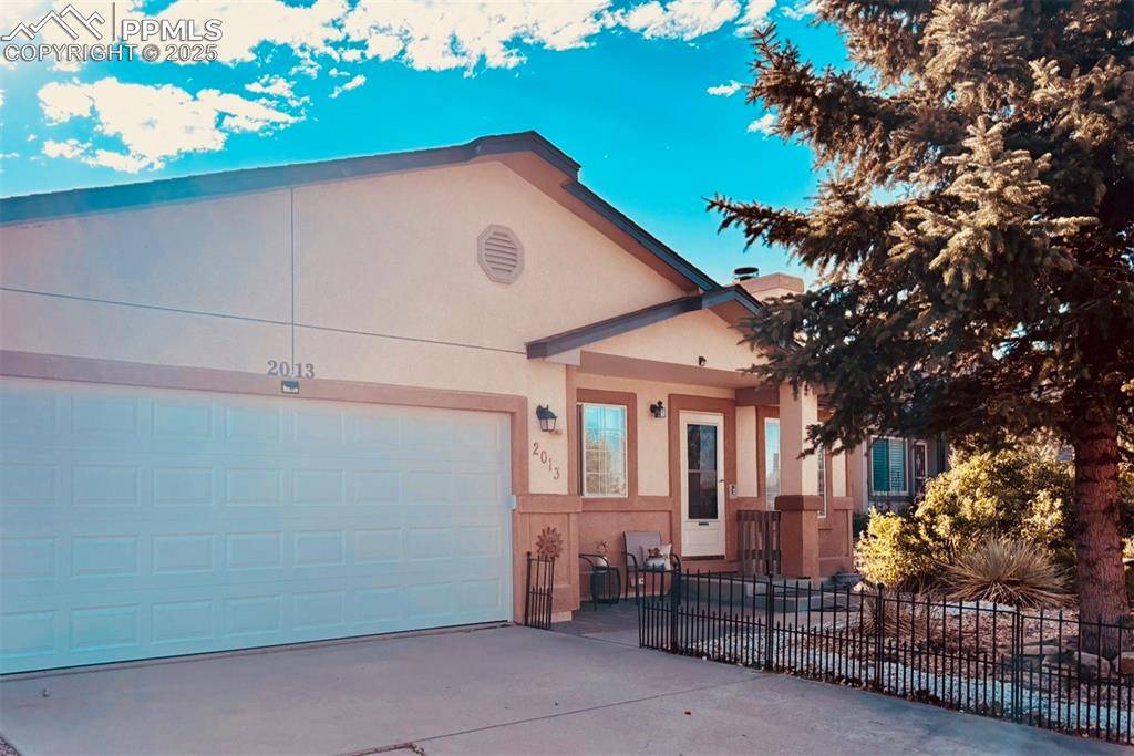 Colorado Springs, CO 80915,2013 Ambleside DR