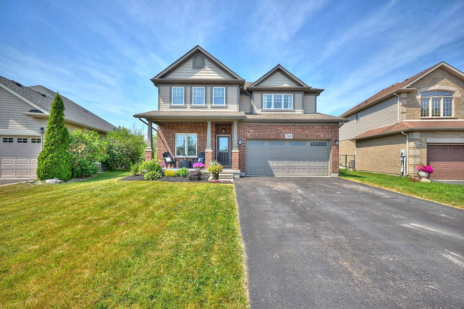 Fort Erie, ON L2A 6W2,710 Brian ST