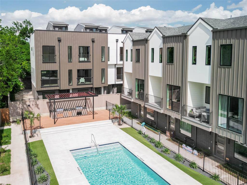 Dallas, TX 75204,4517 Munger Avenue #106