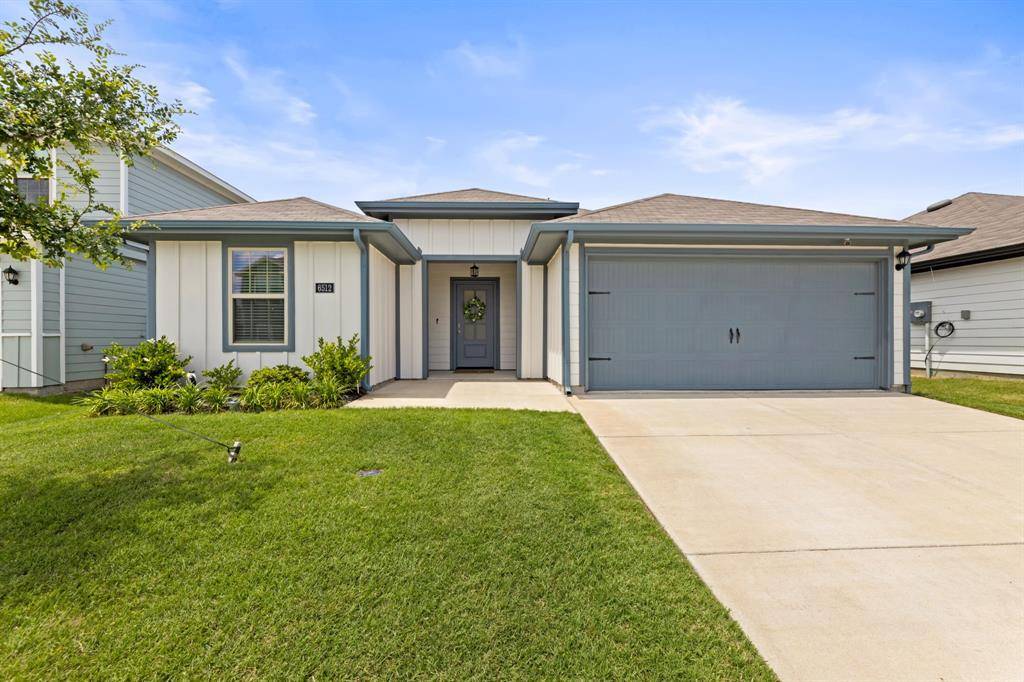 Princeton, TX 75407,6512 Shoreline Lane
