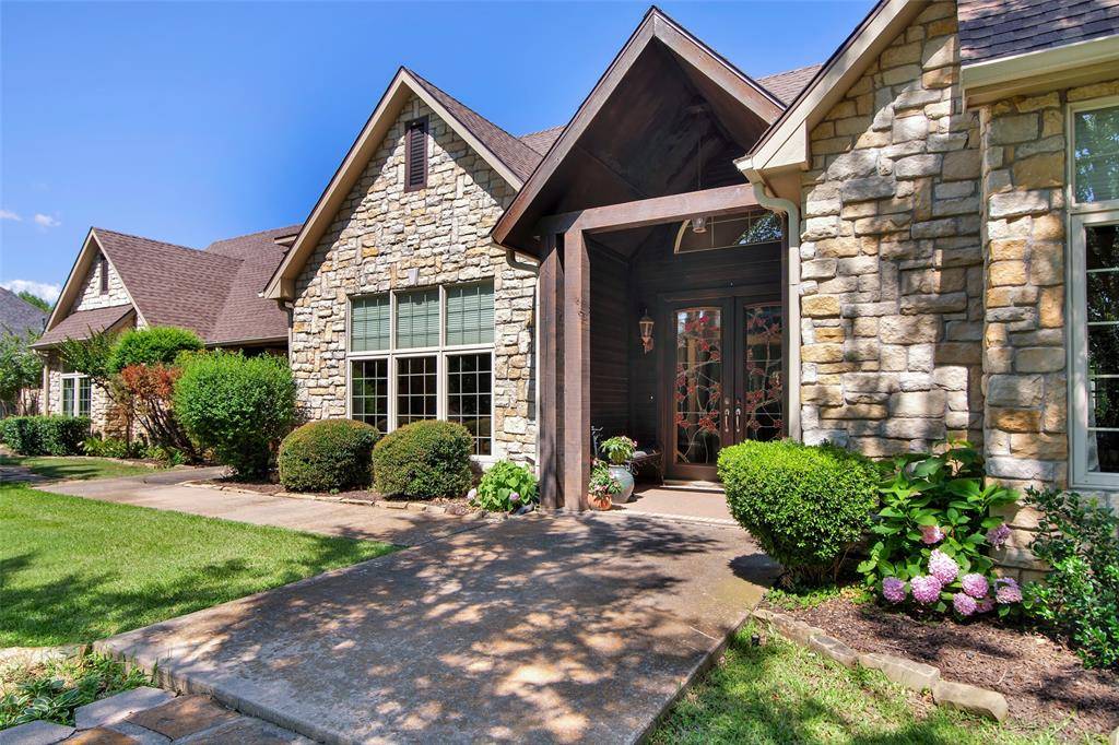 Denison, TX 75020,1020 Waterloo Lake Drive