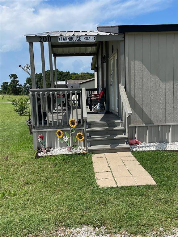 Springtown, TX 76082,200 FARMHOUSE Road