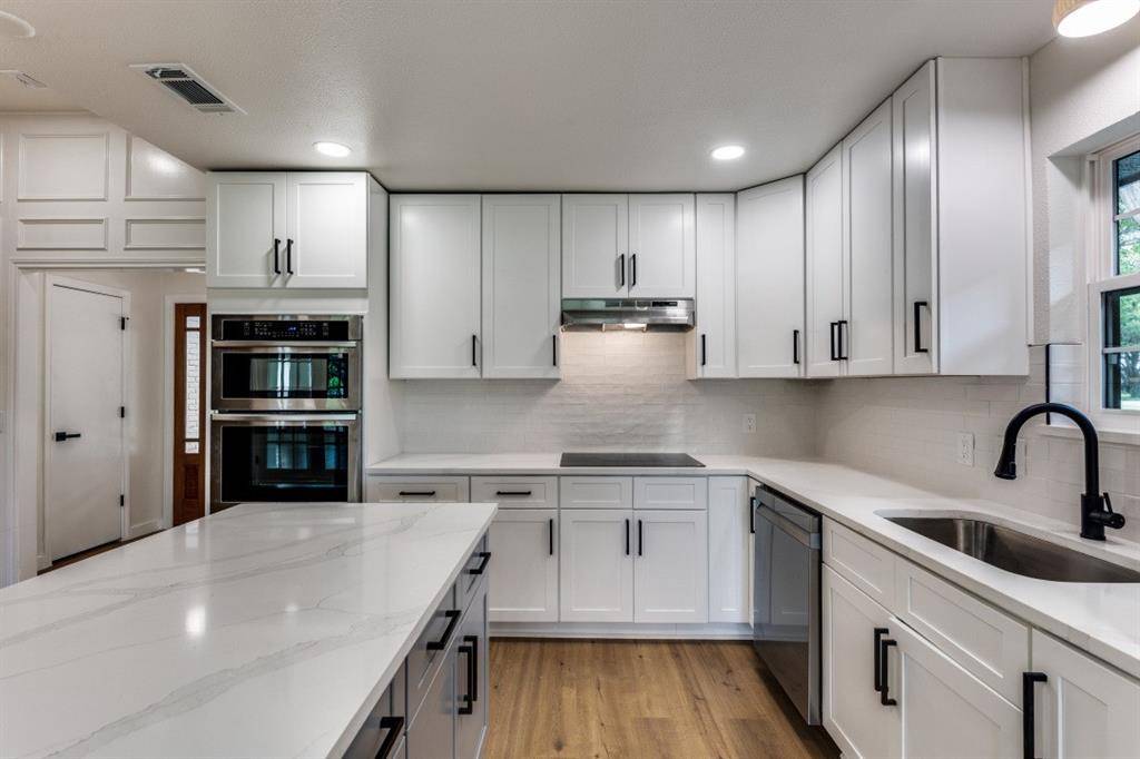 Sachse, TX 75048,6504 Hilltop Trail