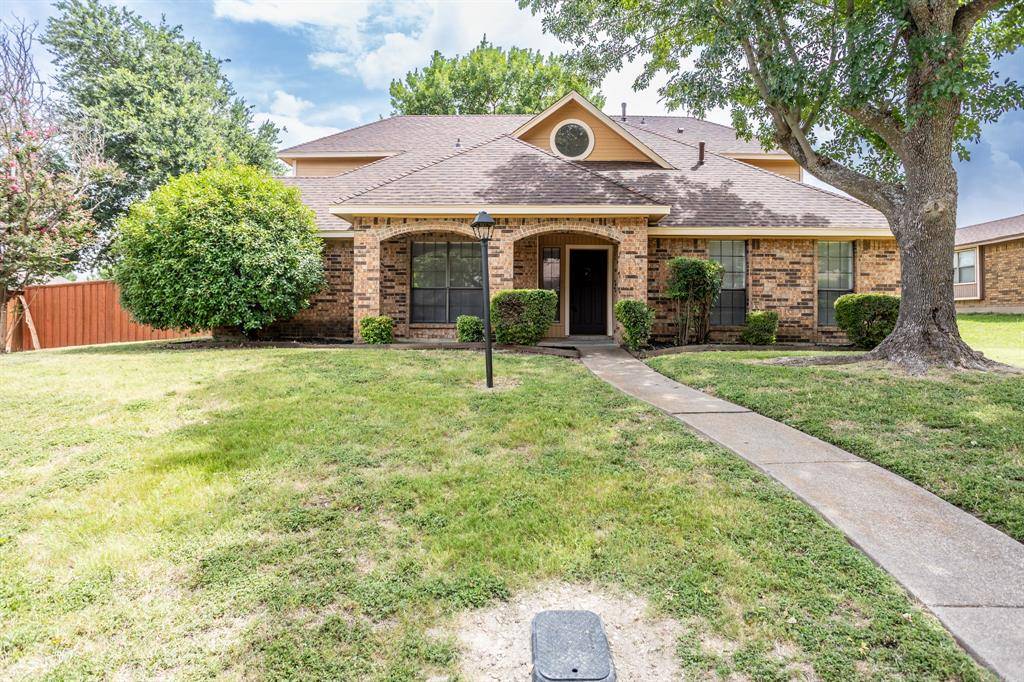 Desoto, TX 75115,947 Aspen Drive