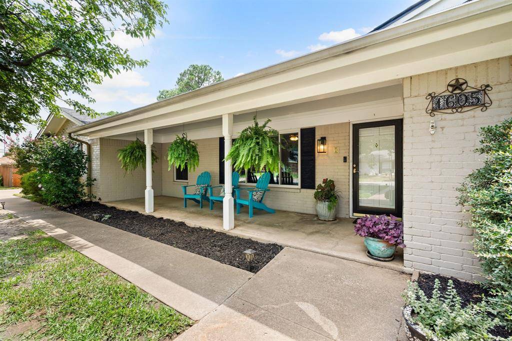 Hurst, TX 76054,1605 Renee Drive