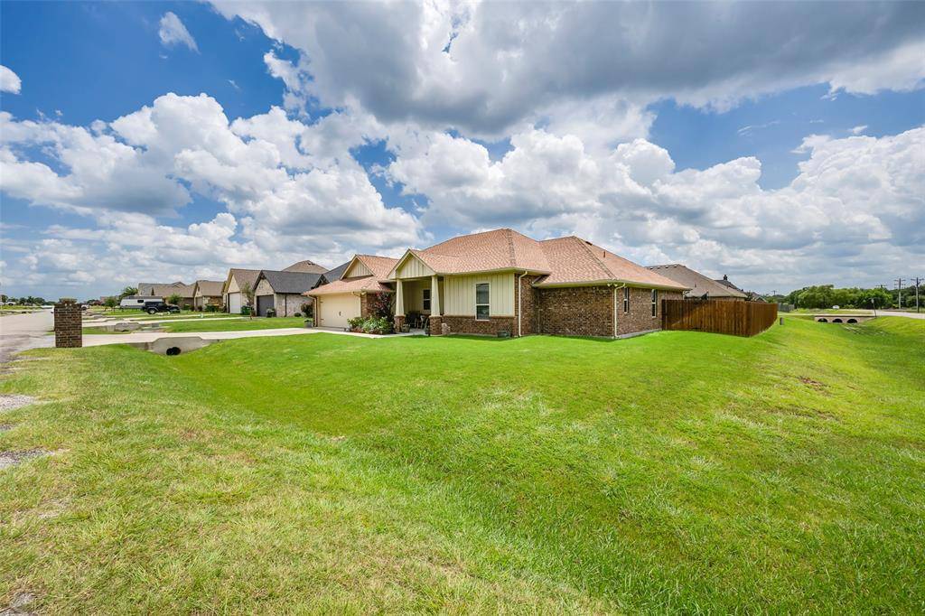 Granbury, TX 76049,3200 White Horse Drive