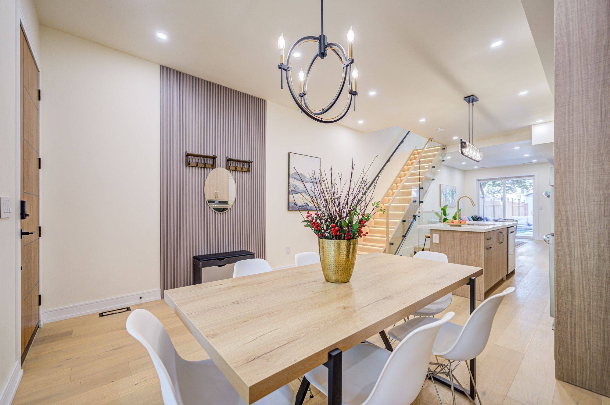 Toronto E01, ON M4M 2N2,219 Logan AVE