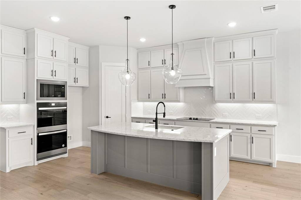 Gunter, TX 75058,160 Waterview Drive