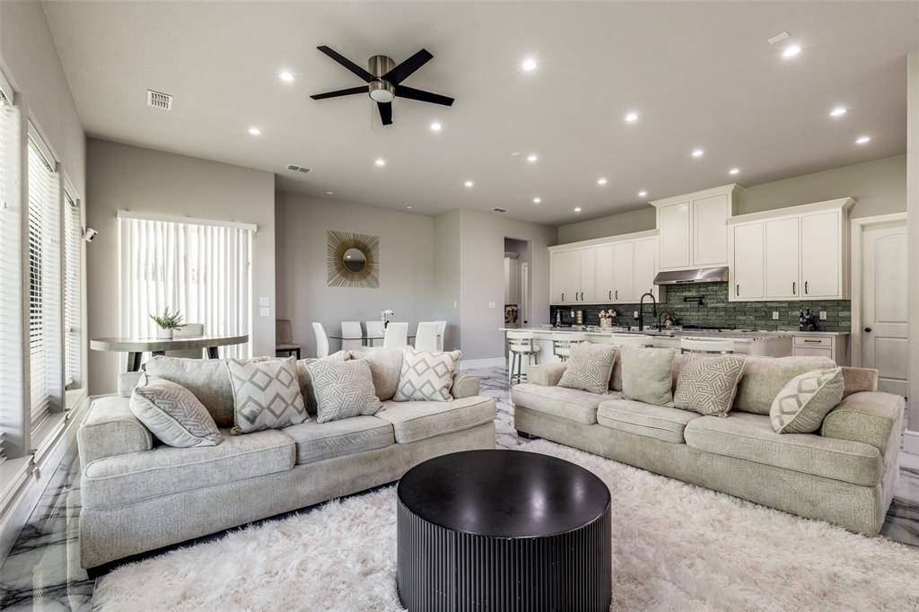 The Colony, TX 75056,7281 Waters Edge Drive