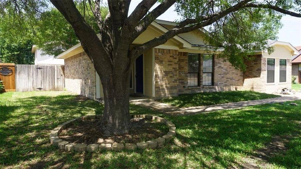 Arlington, TX 76002,507 British Court