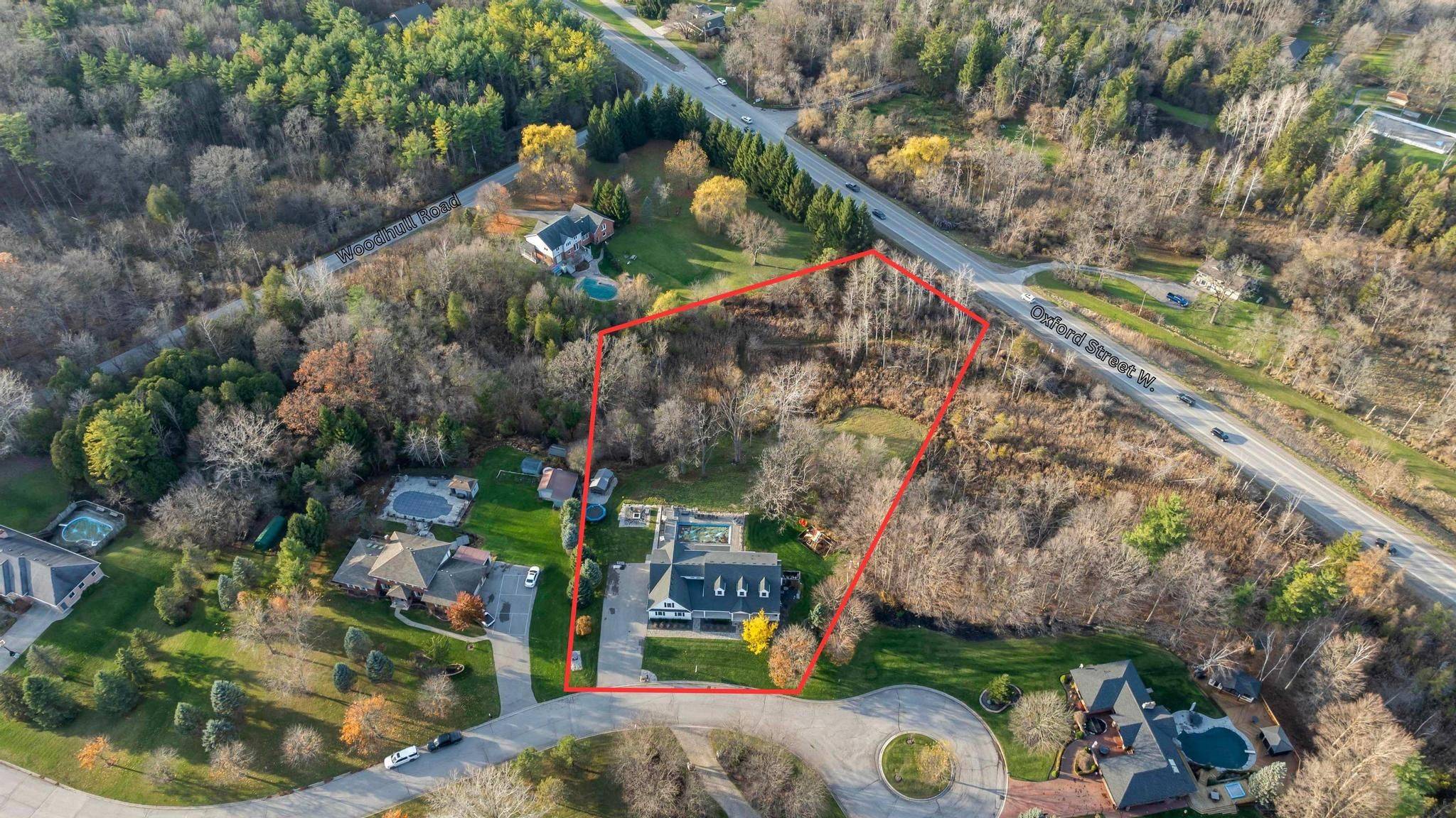 London South, ON N6K 4P6,2300 Lime Kiln DR