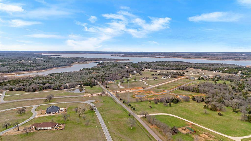 Gordonville, TX 76245,327 Roaring Fork Circle