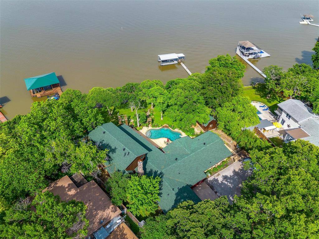 Azle, TX 76020,264 Shoreline Drive N