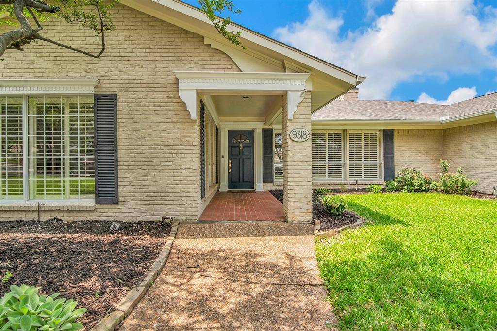 Dallas, TX 75238,9318 Trail Hill Drive