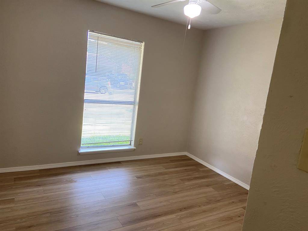 Dallas, TX 75249,7323 Ashcrest Lane