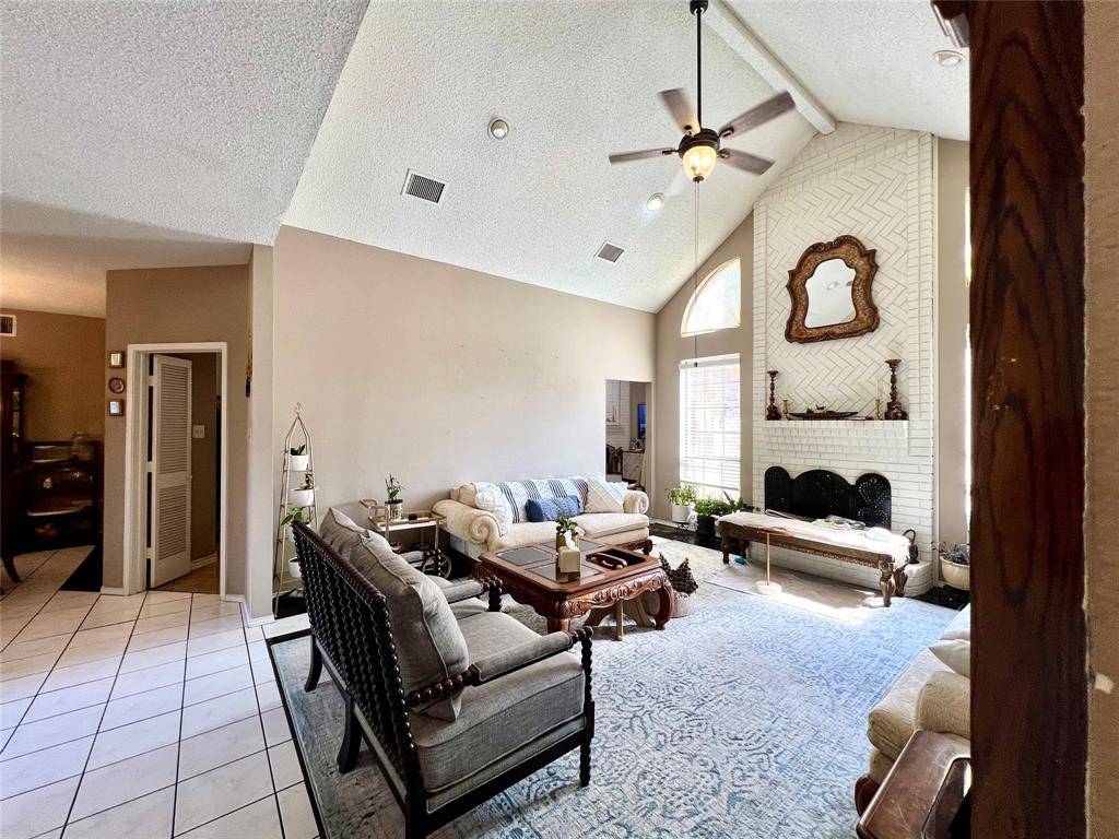 Rowlett, TX 75089,7013 Tremont Lane
