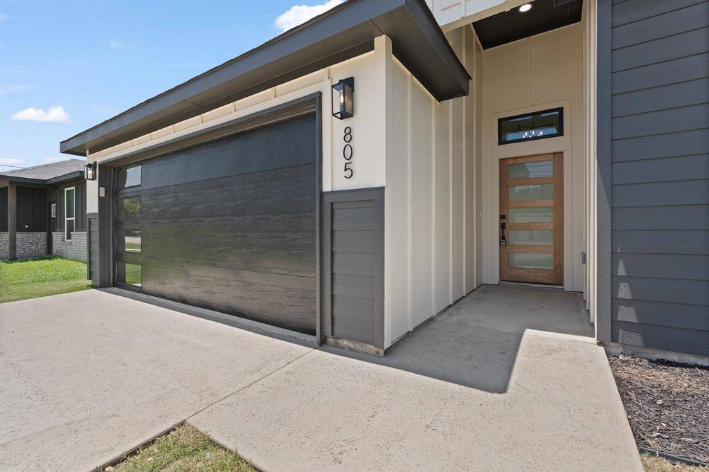 Cleburne, TX 76031,805 N Brazos Avenue