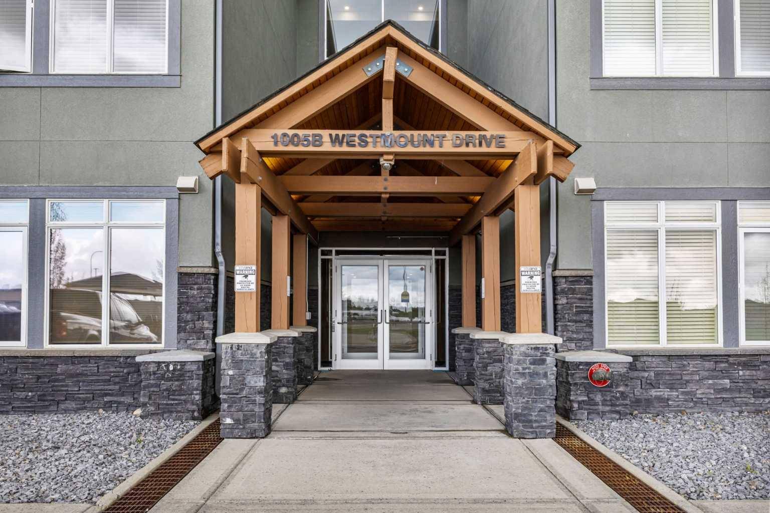 Strathmore, AB T1P 0C3,1005B Westmount DR #105