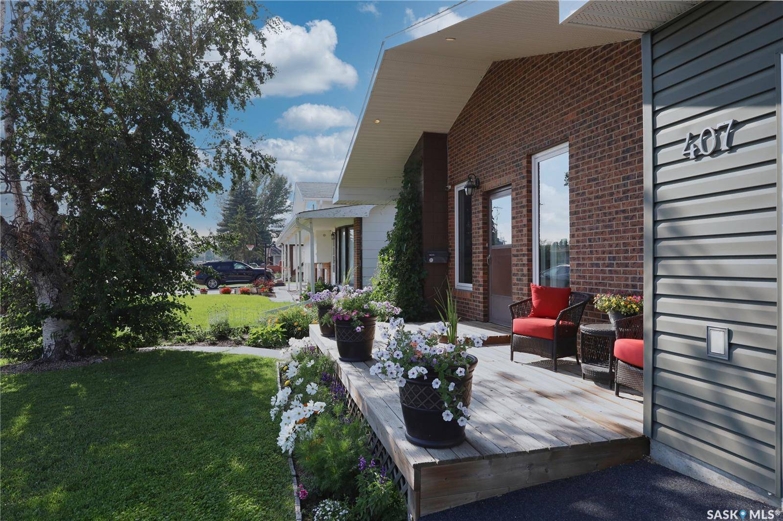 Langham, SK S0K 2L0,407 3rd STREET E