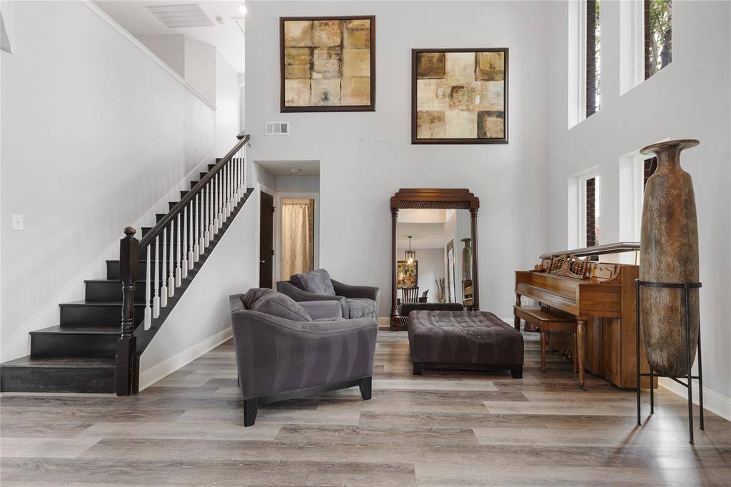 Rowlett, TX 75088,9122 Woodlake Drive