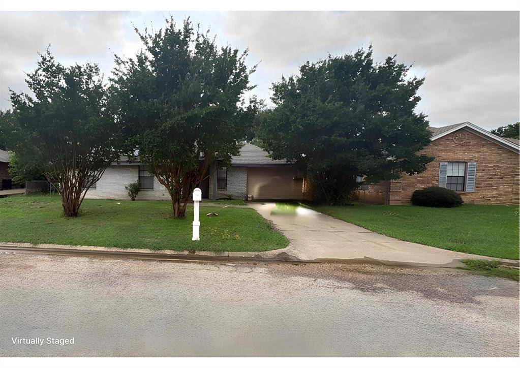 Keene, TX 76059,516 Heather Lane
