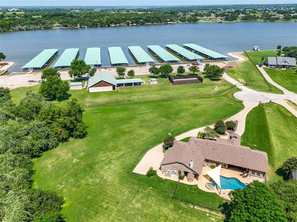 Granbury, TX 76049,1803 W Emerald Bend Court