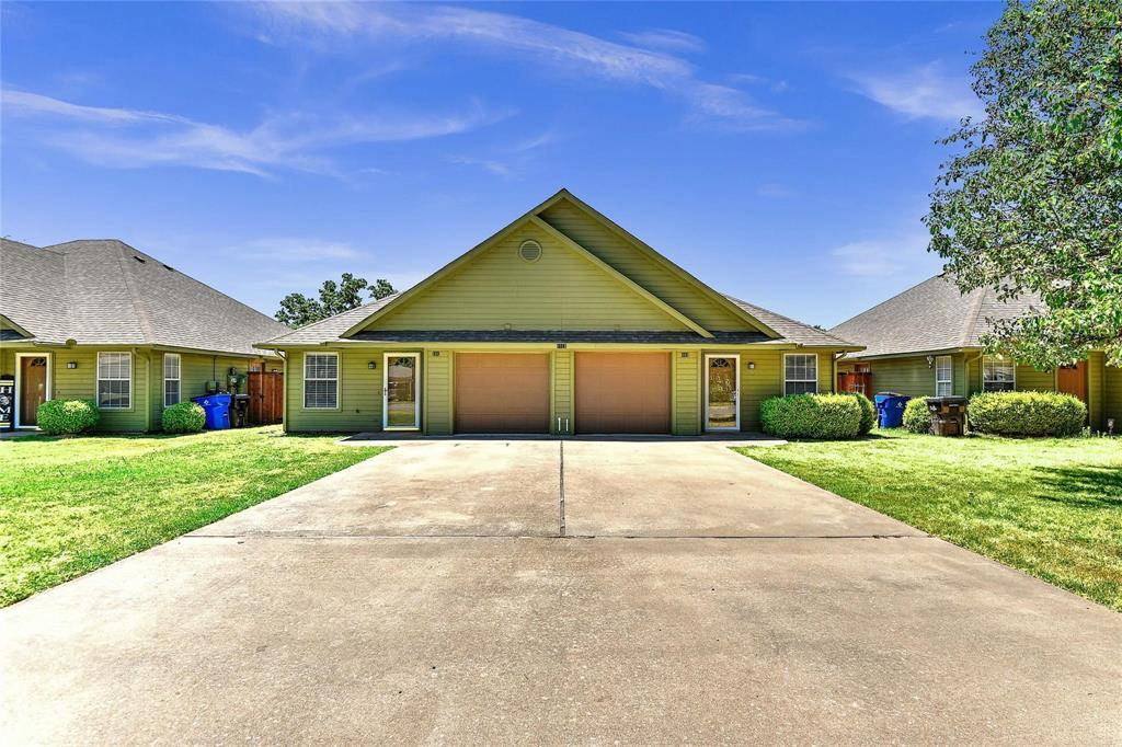 Denison, TX 75020,1018 W Coffin Street #102