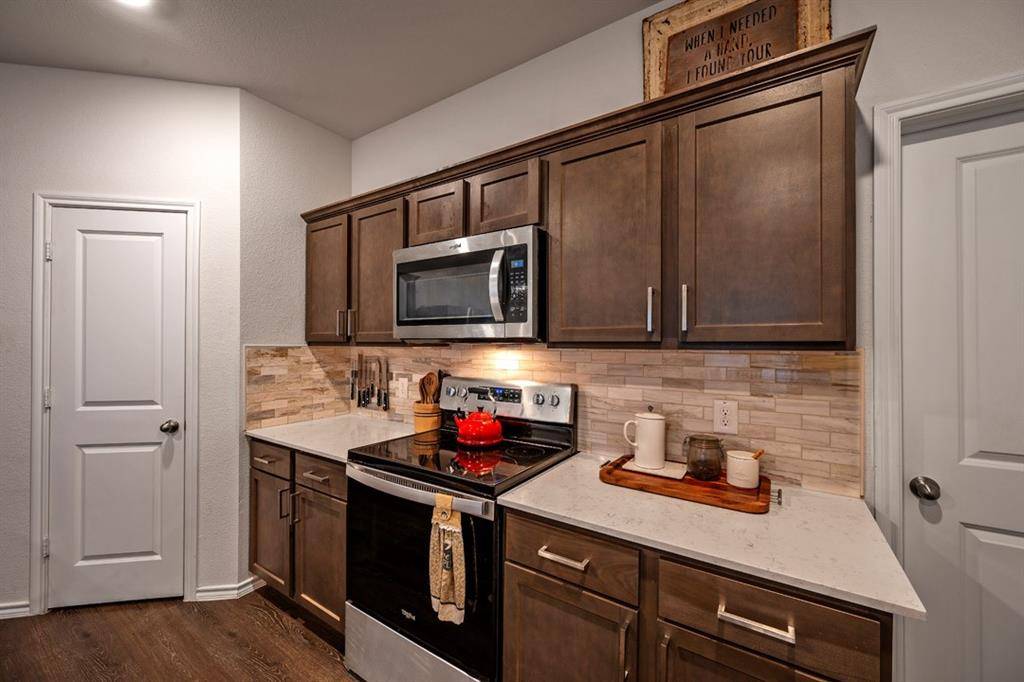 Waxahachie, TX 75165,622 Clearlake Drive