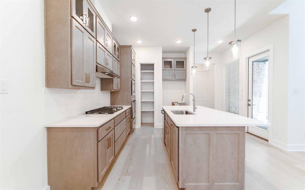Mckinney, TX 75070,6517 Millie Way