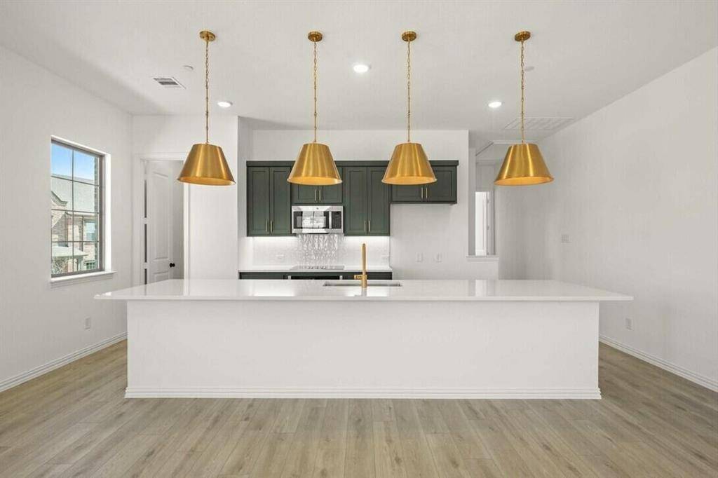 Mansfield, TX 76063,634 Redwood Way
