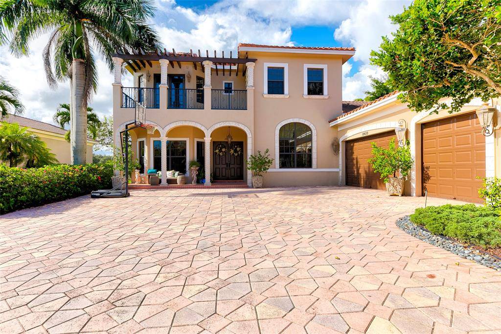 Parkland, FL 33076,10420 Majestic Ct