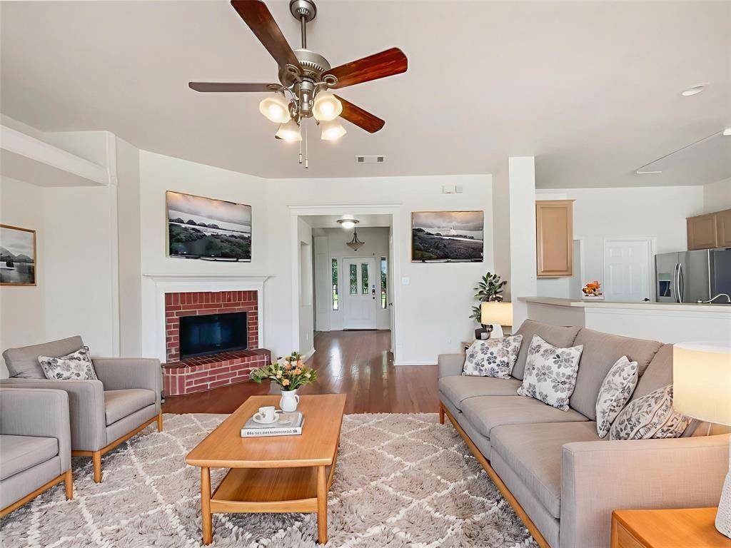Krugerville, TX 76227,825 Sherry Lane S