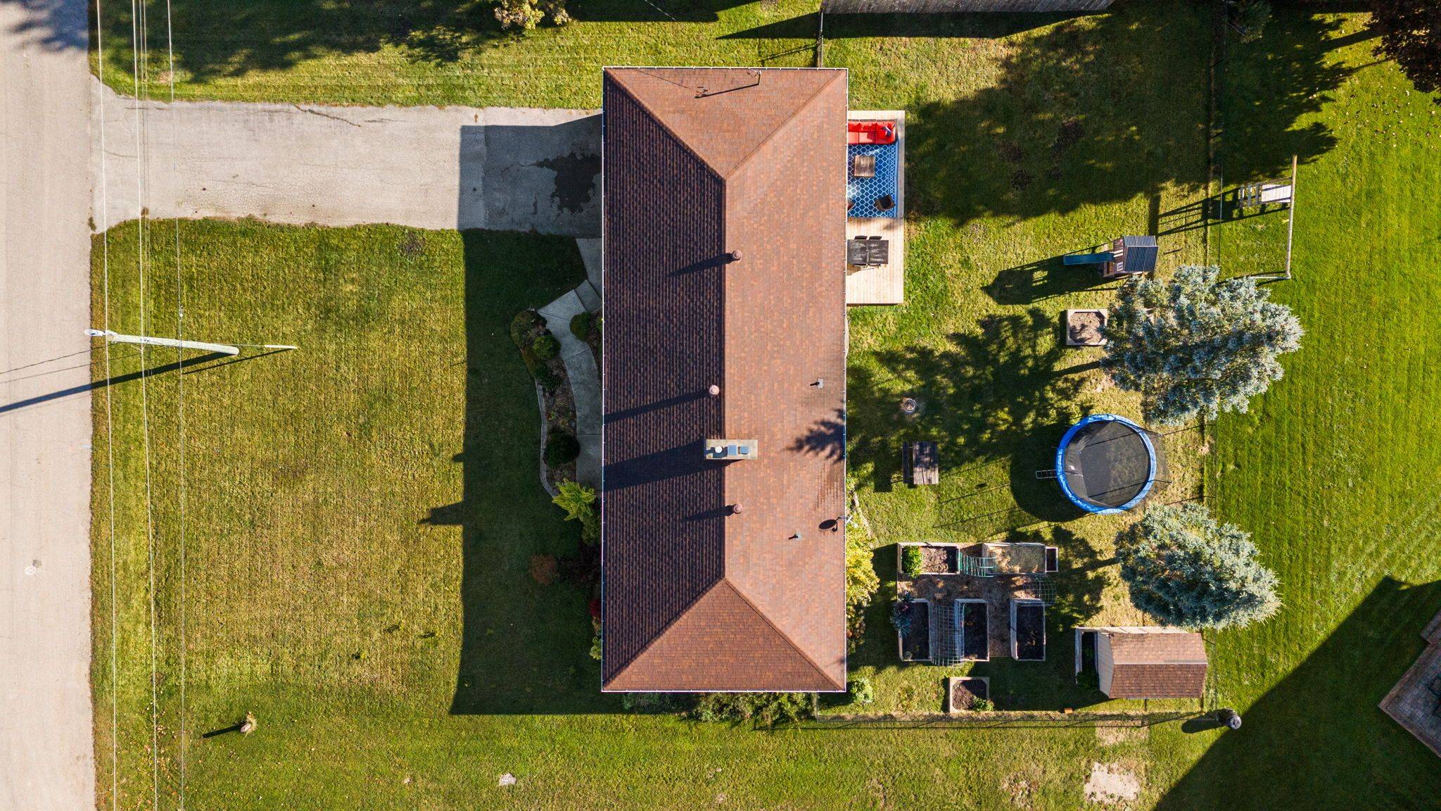 Springwater, ON L0L 1P0,21 John ST
