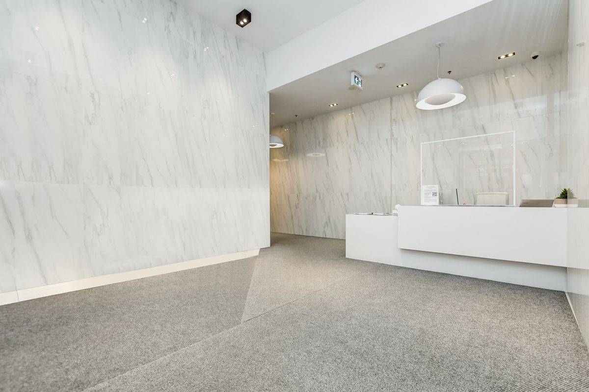Ottawa Centre, ON K2P 1J5,203 CATHERINE ST #608