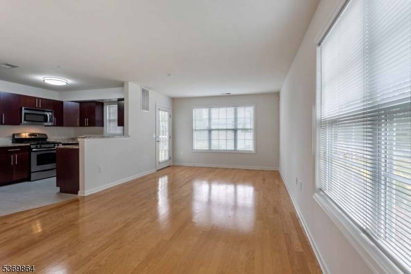 Springfield Twp., NJ 07081,153 Rosewood Ave. #153