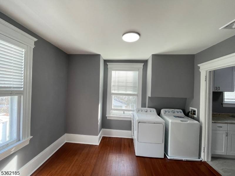 Englewood City, NJ 07631,172 W Palisade Ave unit 2 #2