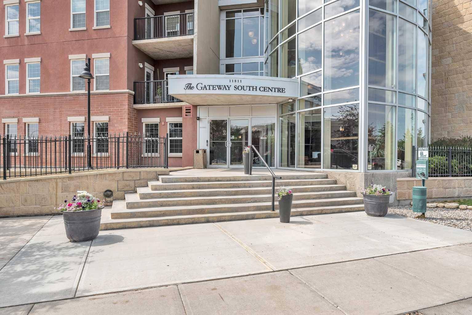 Calgary, AB T2J 7J1,11811 Lake Fraser DR SE #2303